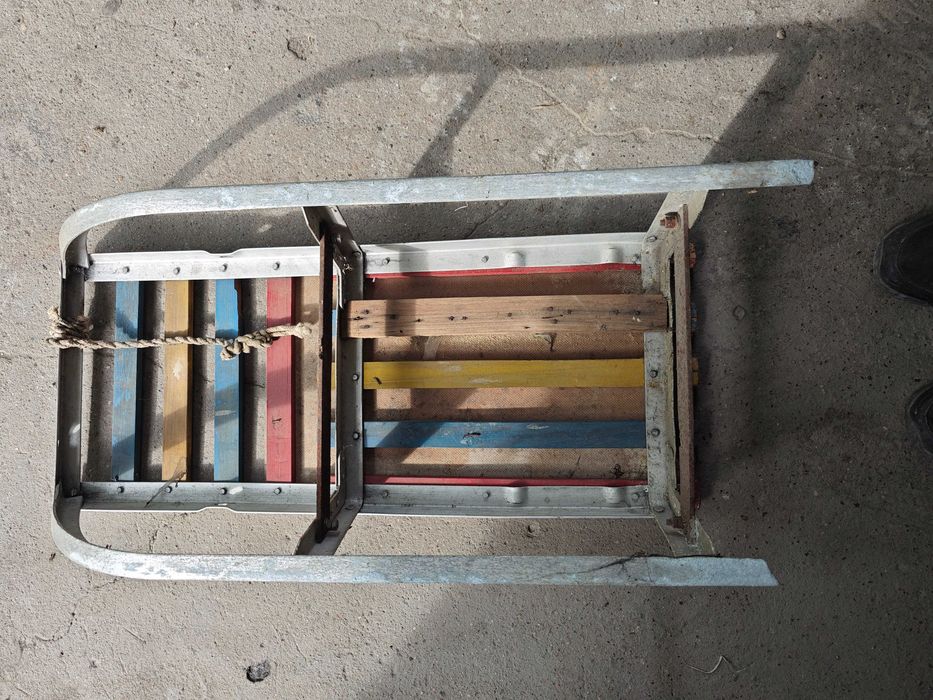 Санки бу, станция метро Москва