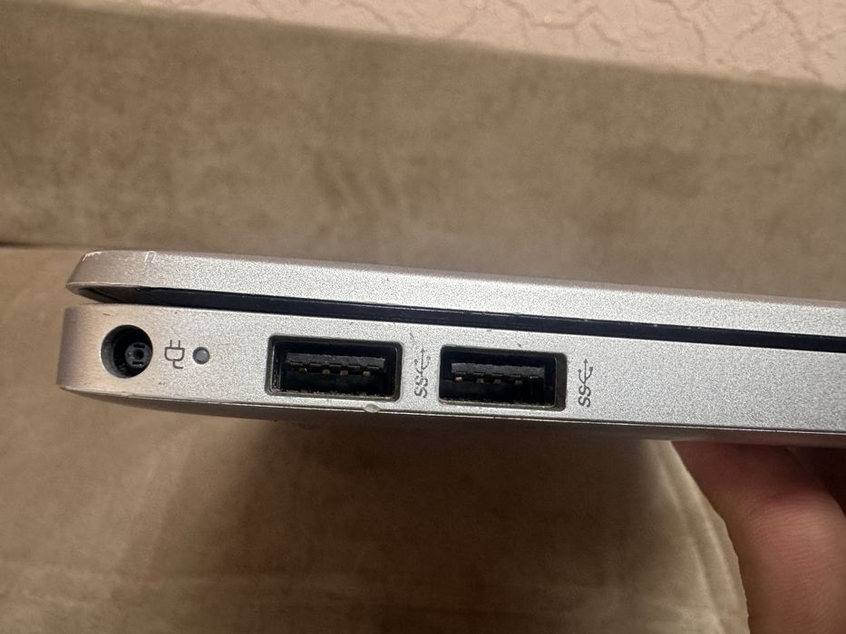 Ноутбук HP 15s. Win 11