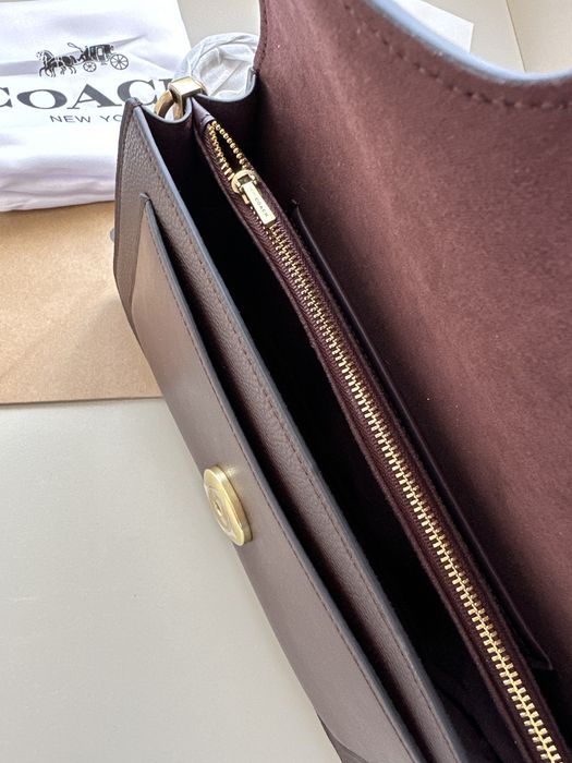 Дамска чанта Coach Tabby Shoulder Bag 26 в кафяв цвят
