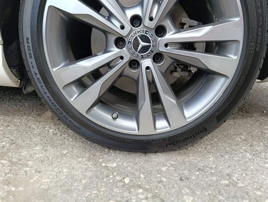 Всесезонни гуми  Continental run - flat 225/45/18 и 245/40/18