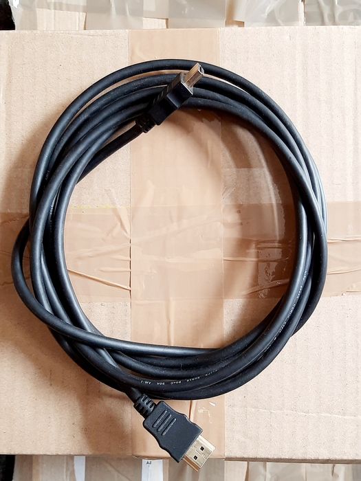 cabluri alimentare / hdmi