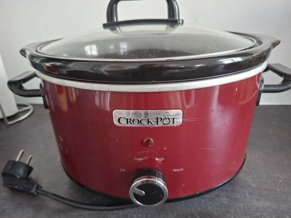 Oala electricaCROCKPOT