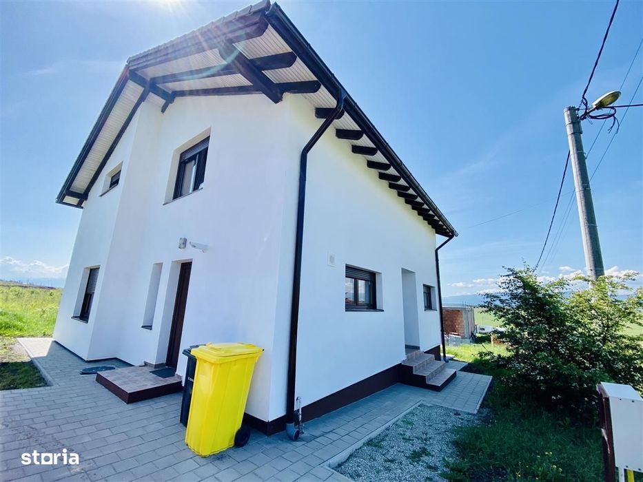 Casă individuală – 135 mp utili – teren 372 mp – 4 camere
