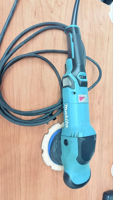 Makita  PO6000C 5.5 (150мм)