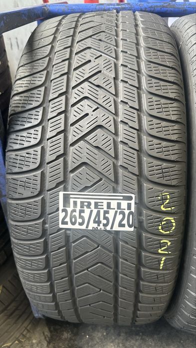 265/45/21 Pirelli