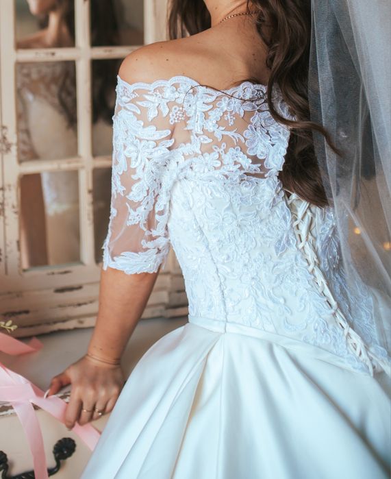 Свадебное платье