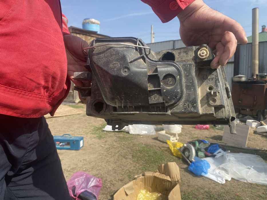 Фар ауди А 6 сол жагы 15000