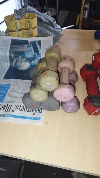 Гирички по 1кг, 2кг - фитнес дъмбели