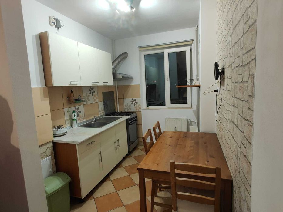 Apartament 2 camere bd. Cantemir nr. 4, Unirii, 2 minute de metrou, disponibil imediat