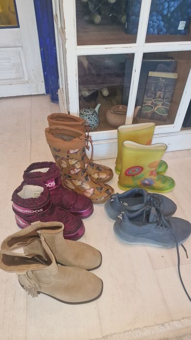 Sneakers, pantofi, cizme, tenisi copii 35-36