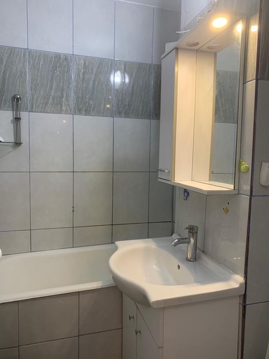 Apartament cu 3 camere Călărași -Viziru