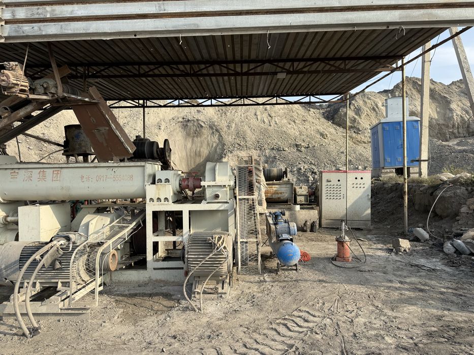 Gisht zavod sotiladi. кирпич заводи сотилади. 50/50 пресс баошен