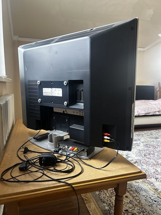 Продам польский телевизор philips