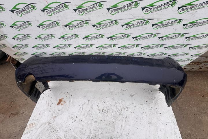 Bara spate Ford Focus prima generatie