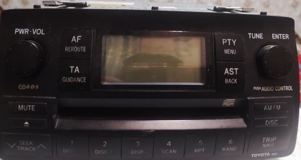 Продам автомагнитолу