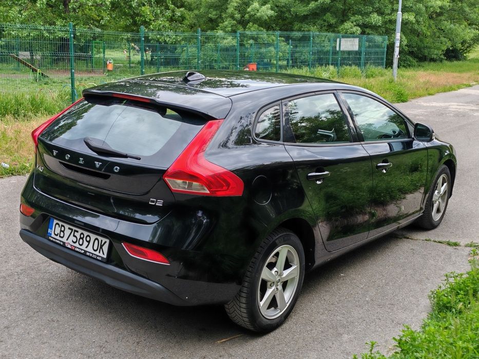 2017г Volvo V40 Автоматик 120кс