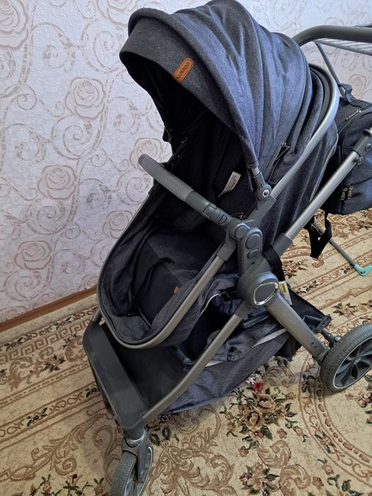 Коляска зимняя летняя