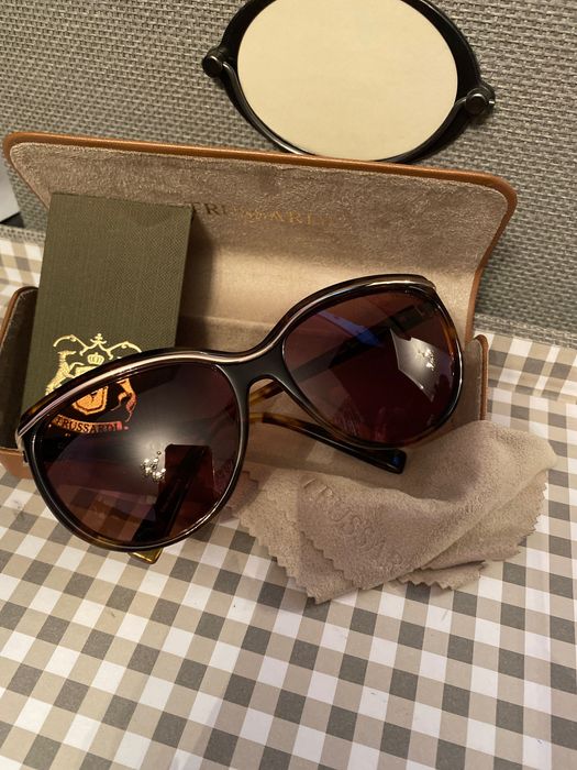 Слънчеви очила Trussardi