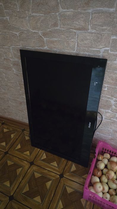 Продам телевизор