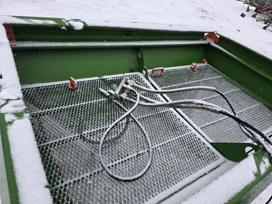 Distribuitor ingrasaminte Con azot Mig azot azotiera MA azot Amazone 1