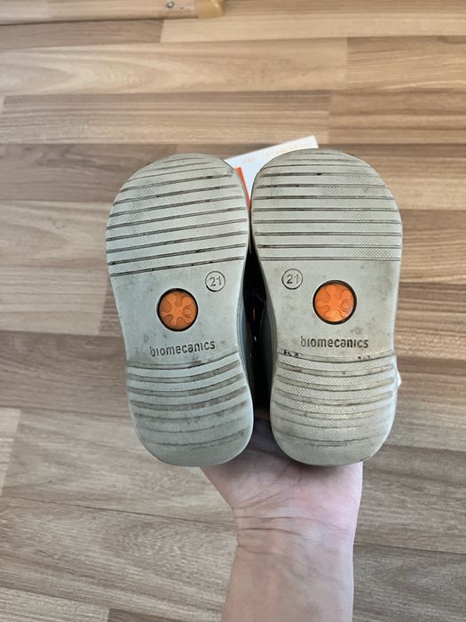 Pantofi piele Biomecanics ,marimea 21