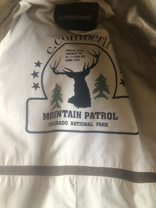 Vând geaca de piele tip sacou noua