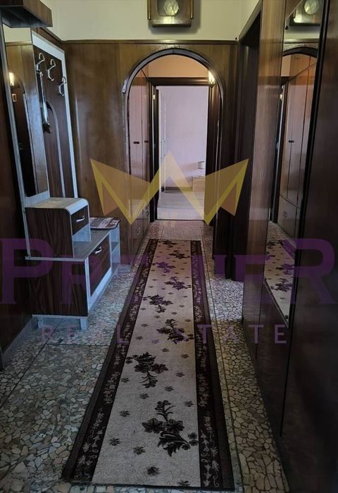 Продава се Тристаен апартамент в София, Медицинска академия - 74 кв.м за 2295 €/кв.м - Снимка #4