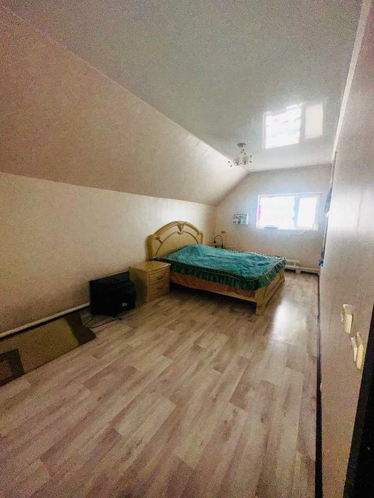 4 комнатный коттедж. п. Солнечный.