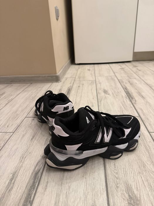 New Balance 9060 обувки