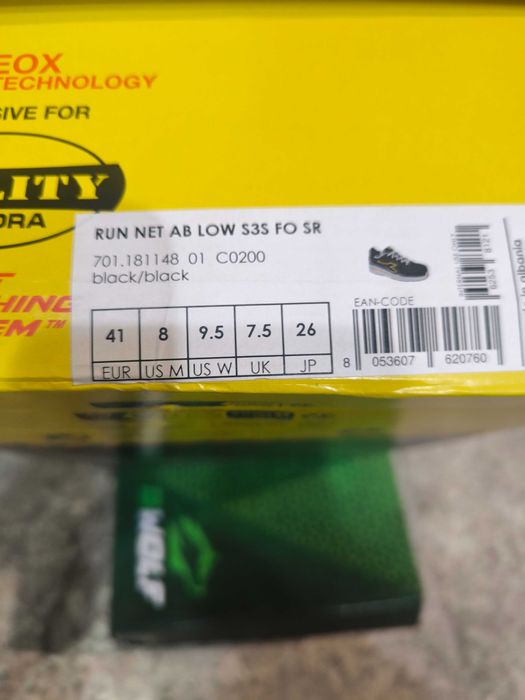 Защитни работни обувки Bwolf и Diadora