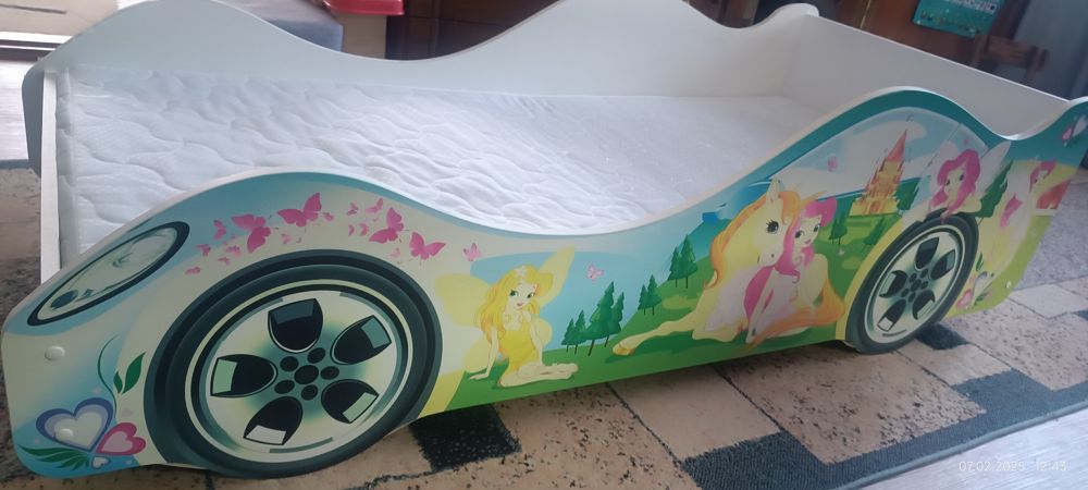 Продам детскую кроватку