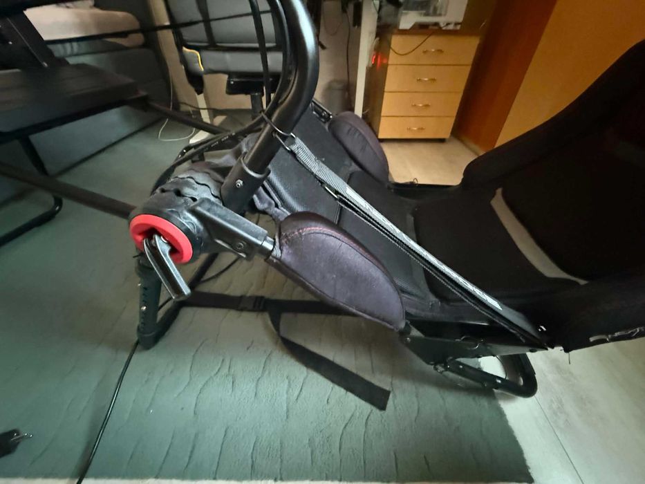 Next Level Racing Formula Lite Pro – сгъваем симулаторен кокпит