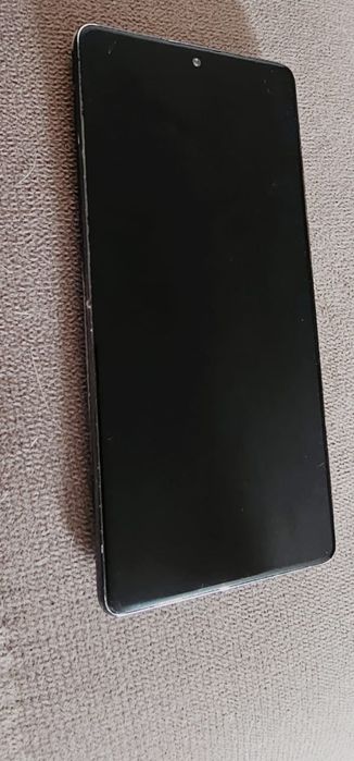 Продам телефон  Samsung s10 Lite