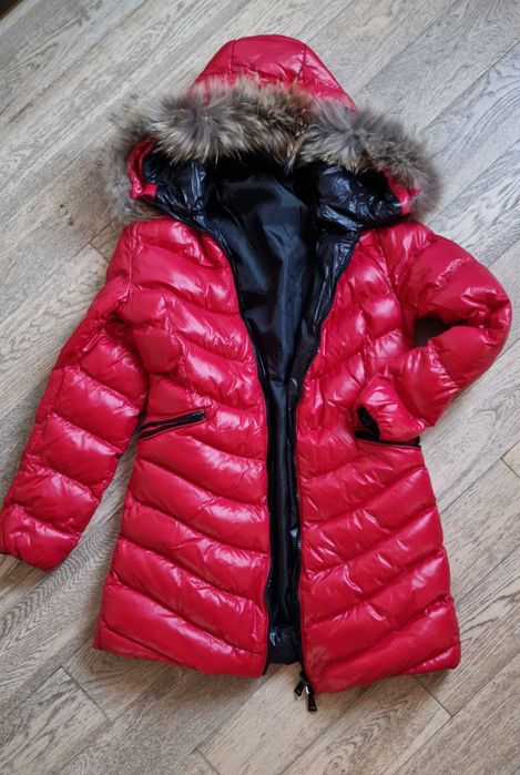 НАМАЛЕНО Яке НОВО с естествена кожа на качулката