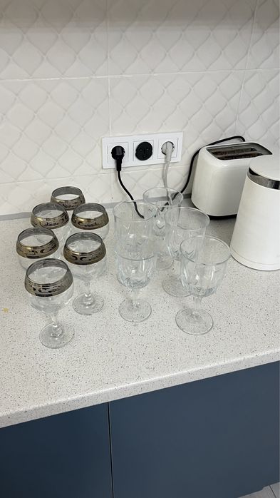 Отдам даром фужеры