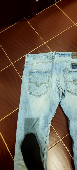 Jeans GUESS Tapered mărimea 30