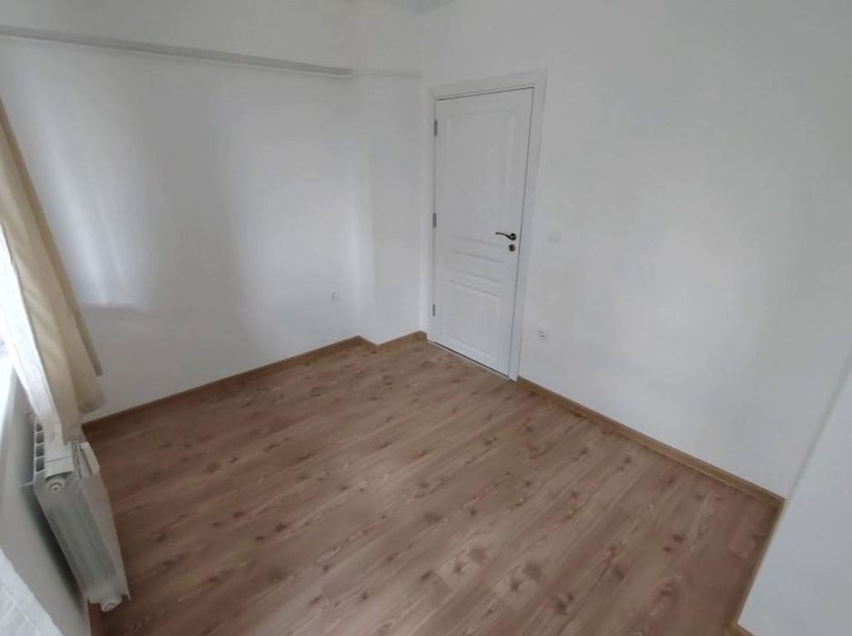 Дава се под наем Тристаен апартамент в София, Надежда 4 - 82 кв.м за 800 € - Снимка #7