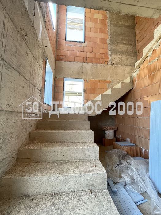 Продава се Къща в Варна, м-т Прибой - 198 кв.м за 1511 €/кв.м - Снимка #3