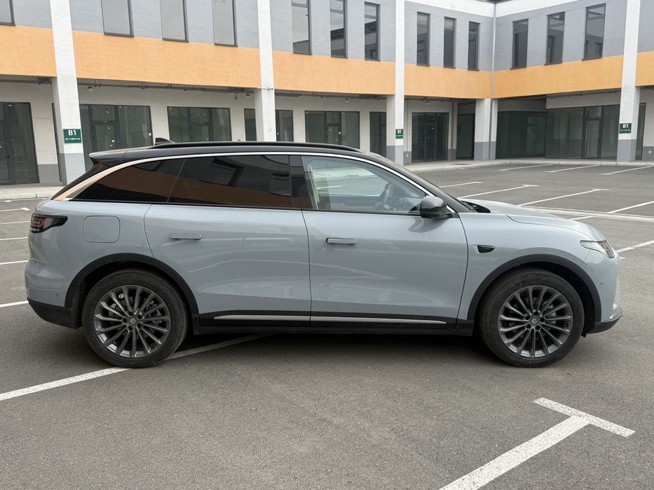 LEAPMOTOR C11 Гибрид 2025