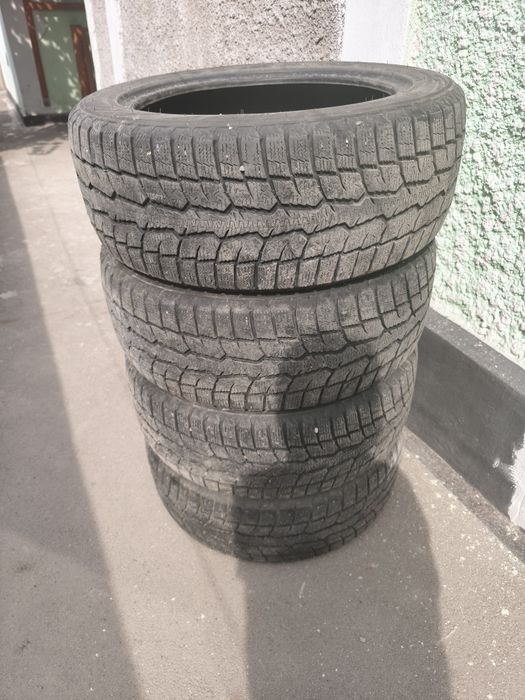 Шины toyo 215,55,17