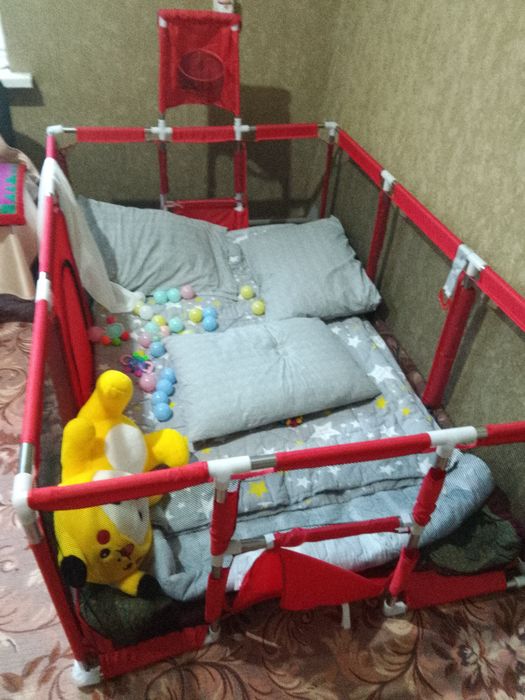 Продам манеж детский игровой