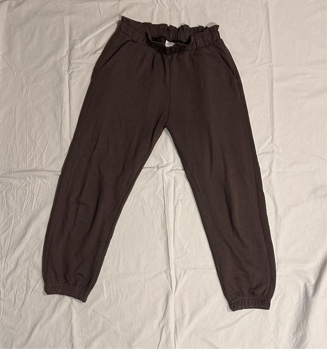 Кафяво спортно долнище Zara