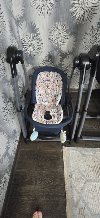 Стульчик для кормления , электрокачеля