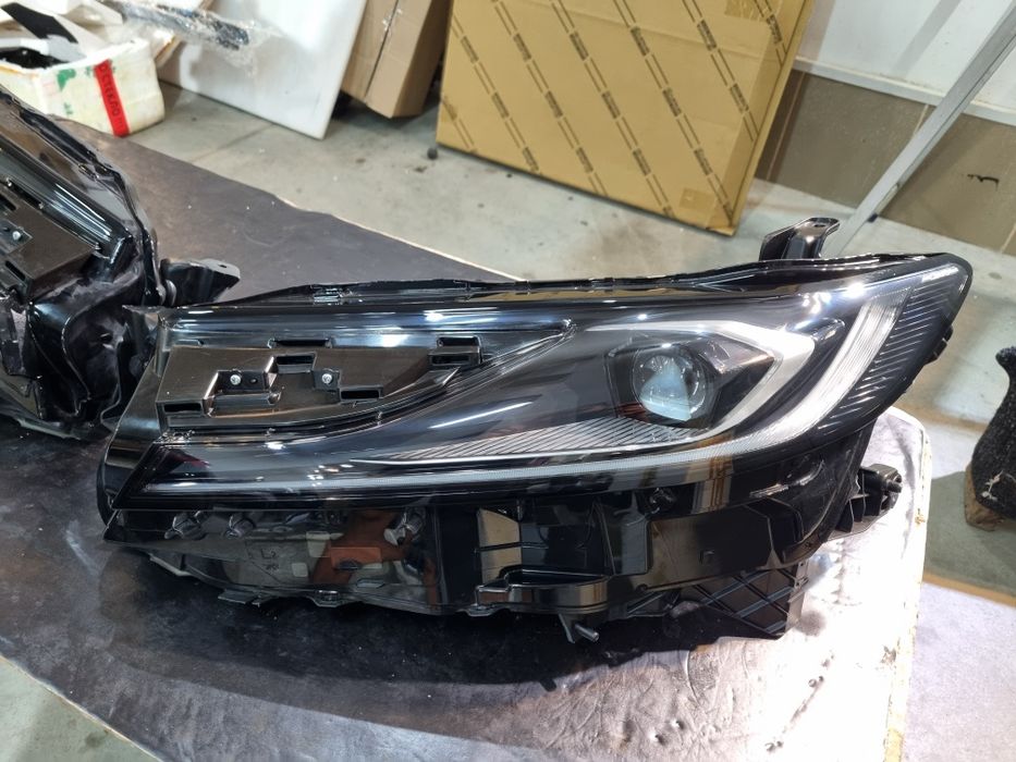 Фара toyota camry 80