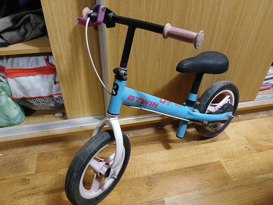 Vand bicicleta fara pedale, BTwin, pret 120 lei