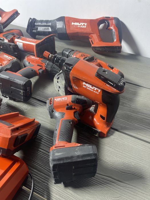Hilti set oferta 550 ron buc