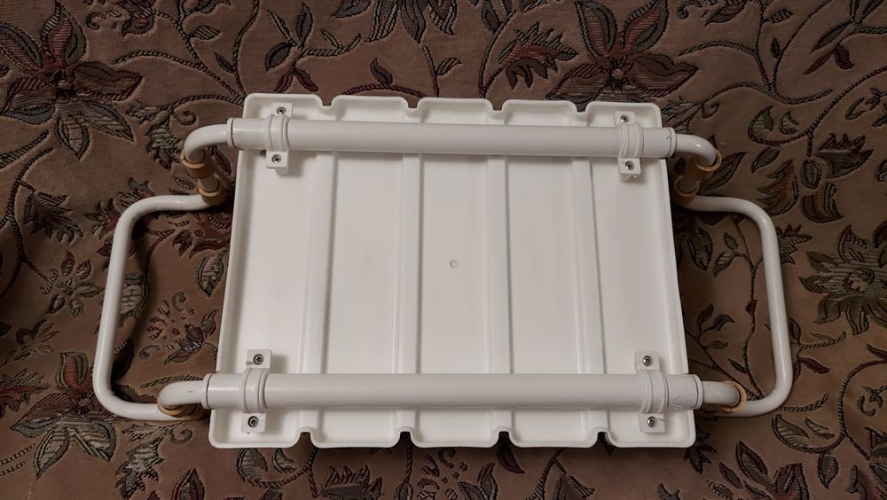 Сидушка для ванны