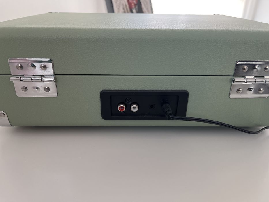 Грамофон куфърче Crosley