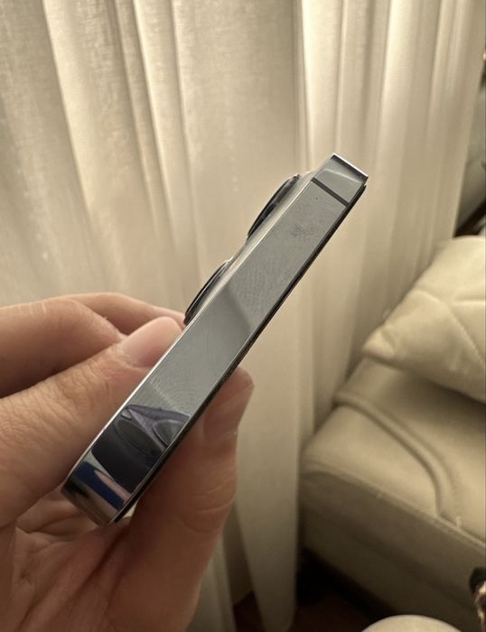 Iphone 13 pro ideall pamit 1 TB terbayt