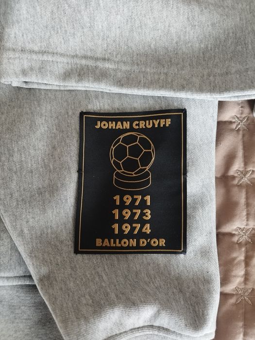 Cruyff Hoodie&Shorts